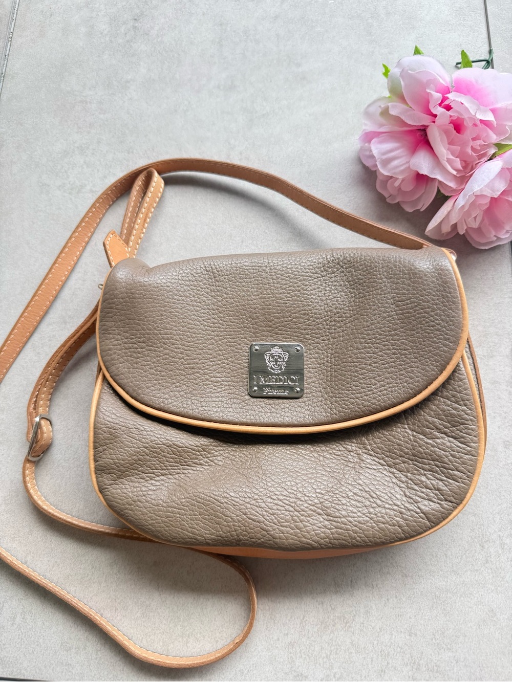 I MEDICI FIRENZE TAUPE & TAN SOFT LEATHER LONG CROSSBODY HANDBAG PURSE